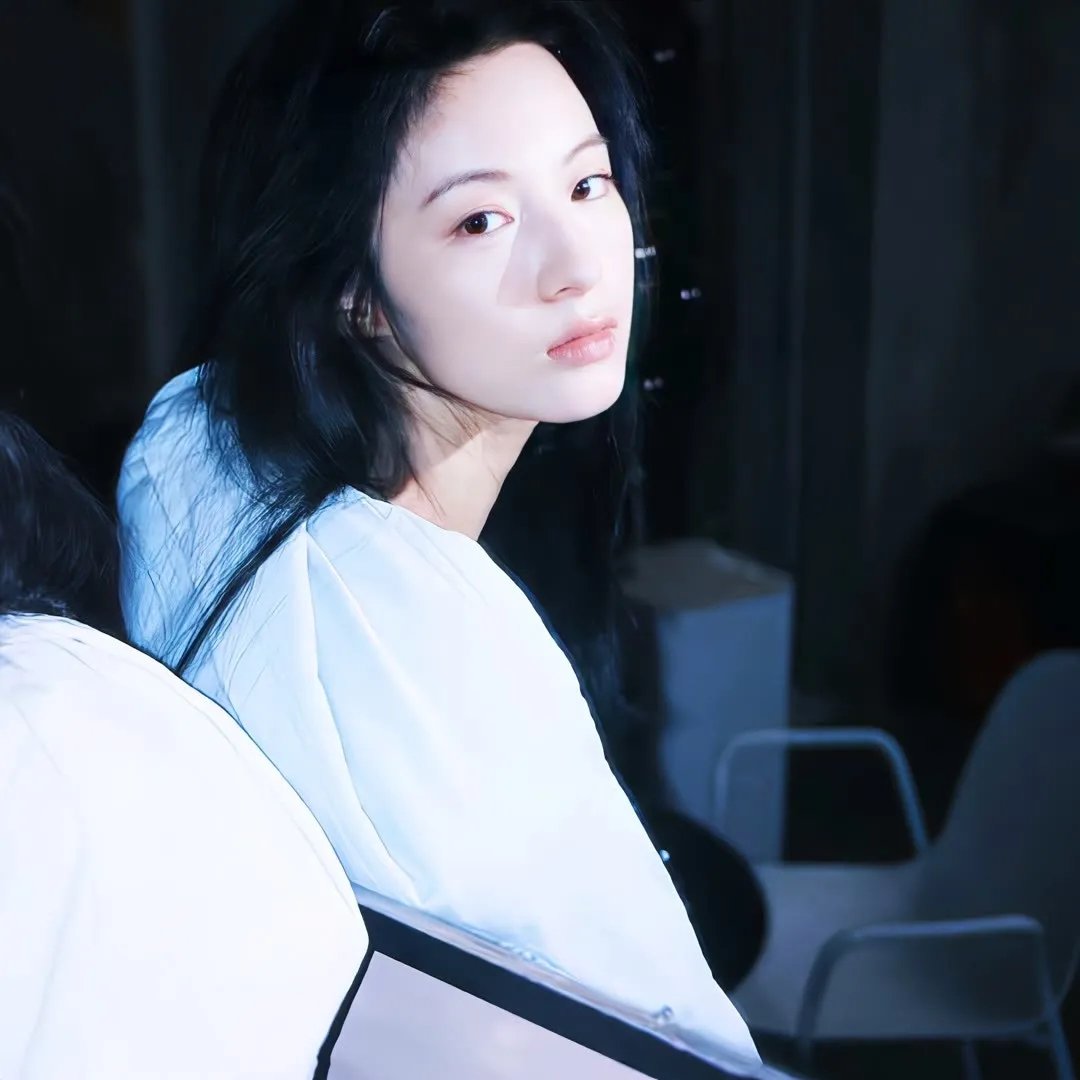 荒唐暴发户